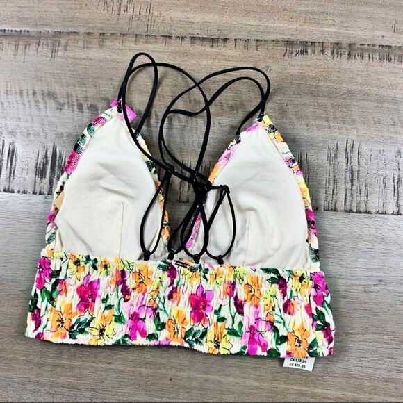 NWT PINK Victoria’s Secret Smocked Triangle Bra - Picture 4 of 5